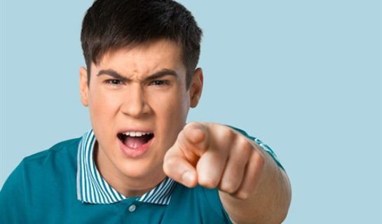 Kündigung aufgrund eines tätlichen Angriffs auf den Vorgesetzten