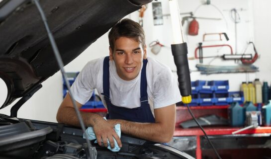 Fehlerhafte Fahrzeugreparatur in einer Kfz-Werkstatt – Haftung der Werkstatt