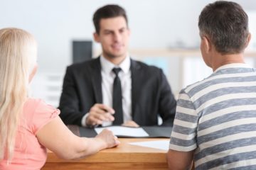 Auskunftsanspruch eines Abkömmlings bzgl. Zuwendungen aus einem Schenkungsvertrag