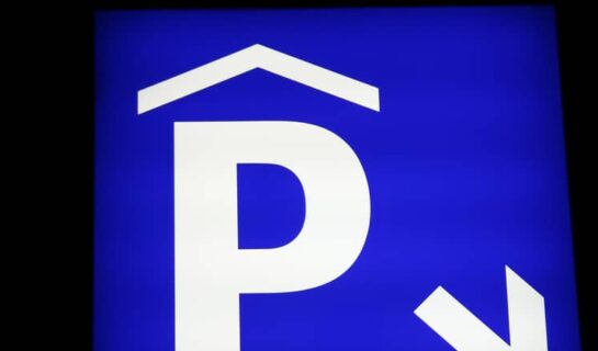 Verkehrssicherungspflicht des Parkhausbetreibers – Haftung bei Sturz eines Fußgängers