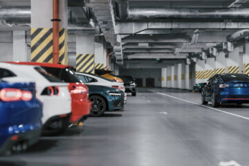Verkehrsunfall in Doppelparkertiefgarage – Haftungsverteilung