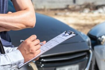 Beweissicherung nach einem Verkehrsunfall: Wie man die Schuld des Unfallgegners beweist