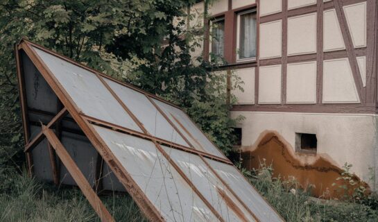 Grundstückskaufvertrag – Haftungsausschluß – Schaden durch Abwasserleitungsverstopfung